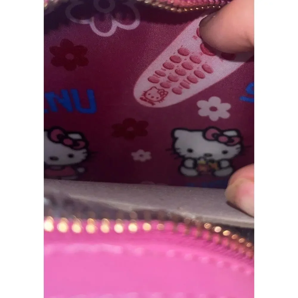 Loungefly HELLO KITTY Vintage TV Lenticular Mini Backpack Coin Bag & Zip Wallet